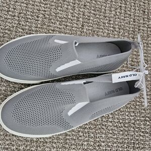 Old Navy Gray White Womens Slip-On Shoes